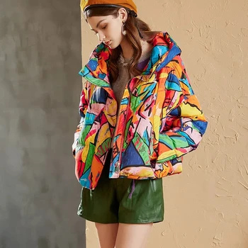 Sıcak Kış pamuklu ceket Kadınlar 2023 Graffiti Baskı Moda Kapşonlu Kısa Parka Ceket Kızlar Kalın Streetwear Hip-hop kapitone ceket