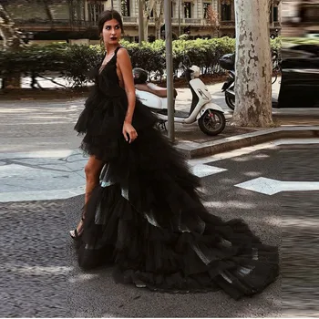 Moda Seksi Siyah Tül Yüksek Düşük balo kıyafetleri Backless 2023 Katmanlı Ruffles Abiye giyim Derin V Yaka Photoshoot Resmi Elbise