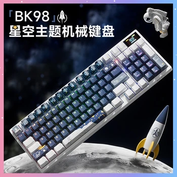 BK98 Astronot Tema Özelleştirilmiş Mekanik Klavye 3 modlu 2.4 G BT Kablolu Hot Plug RGB Mini Ekran Oyun Ofis Klavye Hediye Adam