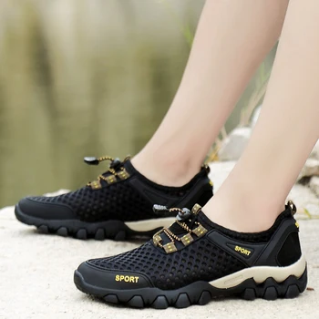 Erkekler yürüyüş ayakkabıları Yaz Nefes Örgü Siyah Açık Spor Rahat Erkek Ayakkabı Kaymaz Sneakers Boyutu 38-46 Zapatillas Hombre